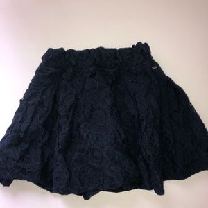 Hollister lace skirt size xs